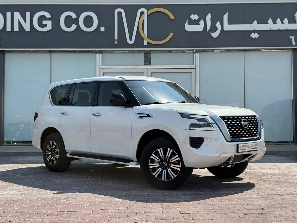نيسان باترول 2022 ابيض داخل رمادي - 1