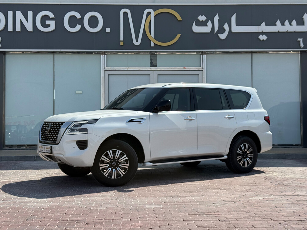 نيسان باترول 2022 ابيض داخل رمادي - 2