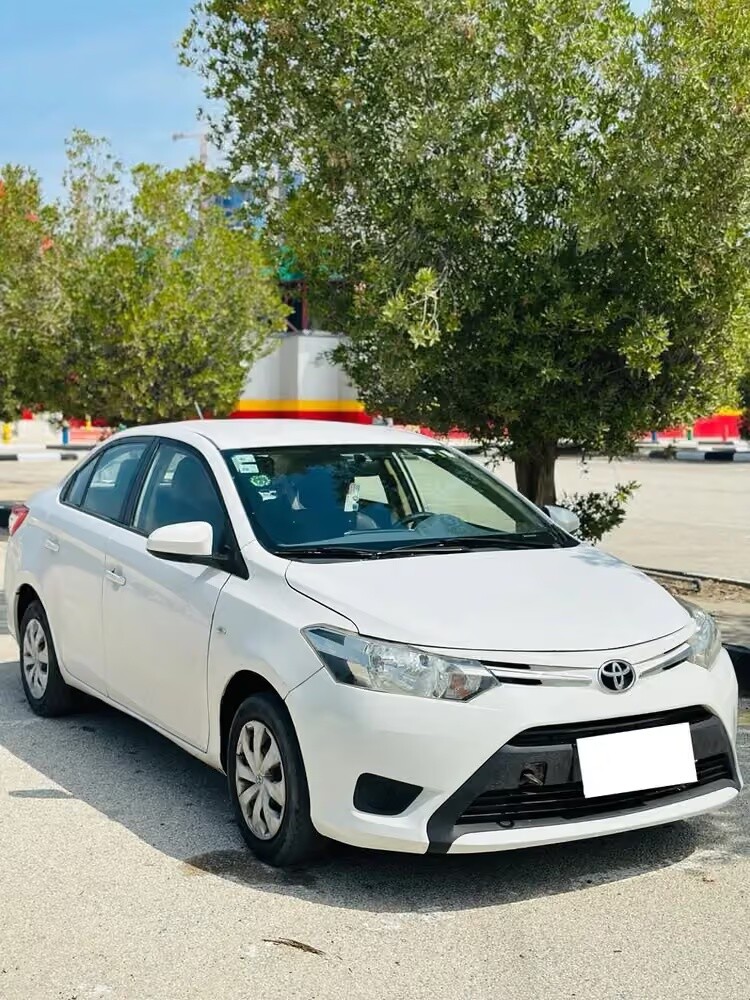 Toyota    Yaris    2014      sale - 1