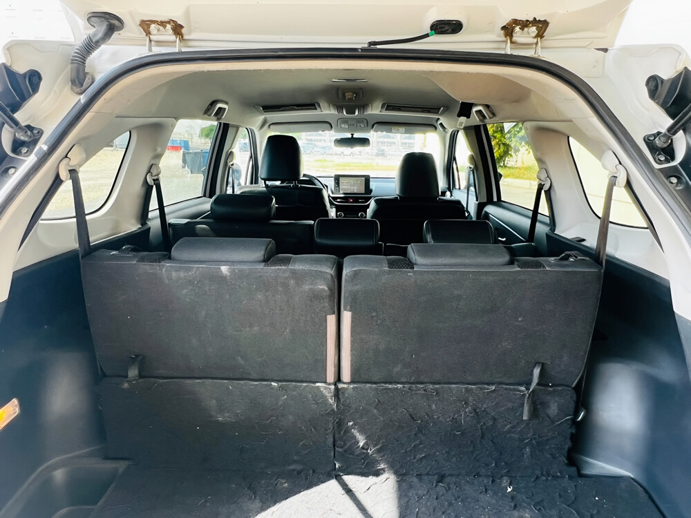 TOYOTA VELOZ 2024 - 7