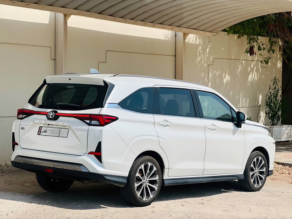 TOYOTA VELOZ 2024 - 2