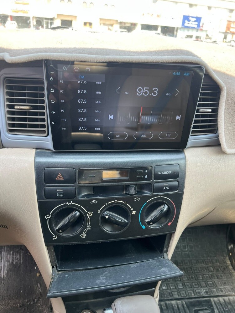 Toyota corolla 2004. - 2