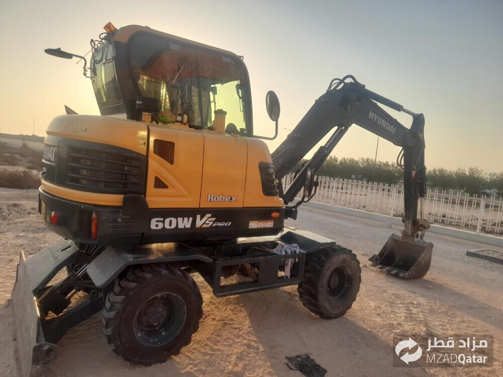available all equipment - 16