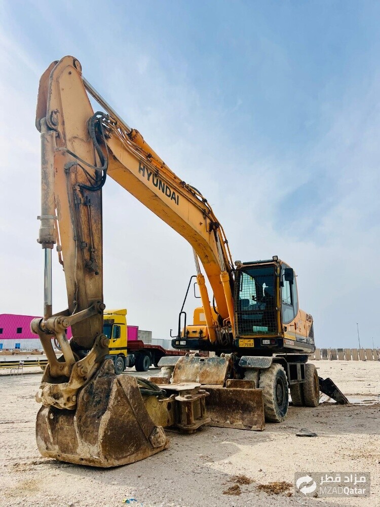 available all equipment - 11