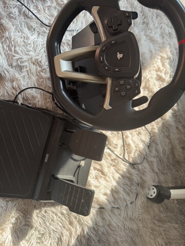 PlayStation steering wheel  - 5