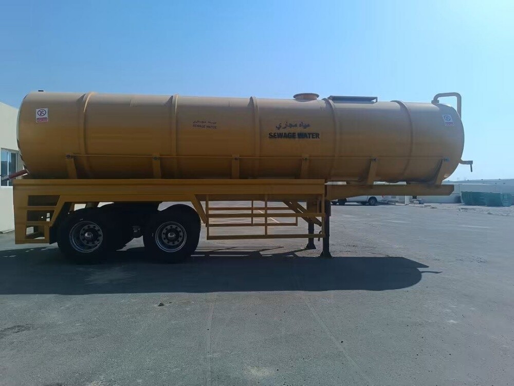 sewage tanker - 1