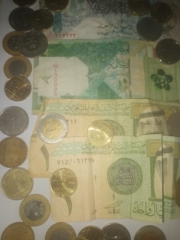 دراهم وريالات مميزه للبيع - 2