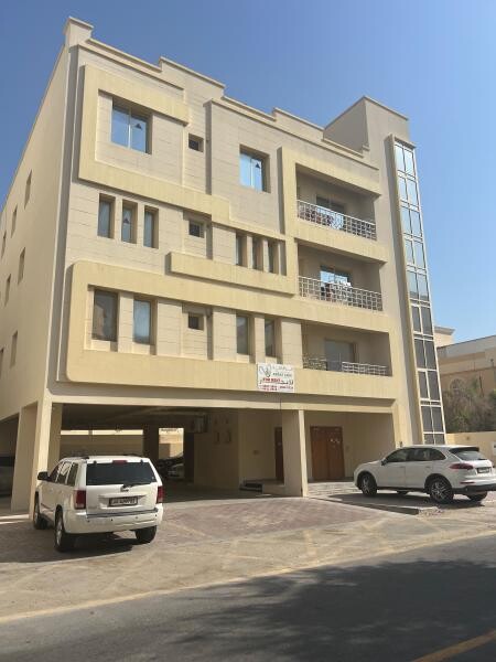 Apartments for rent in building 3bh - 1