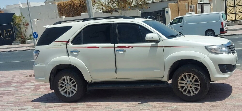 For sale: 2014 model Fortuner. - 3