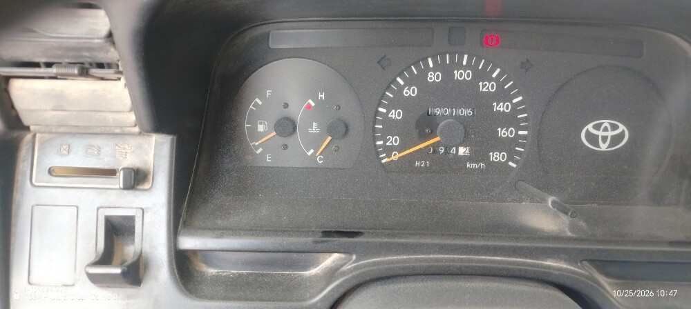For Sale Toyota Hiace Cargo Van - 5