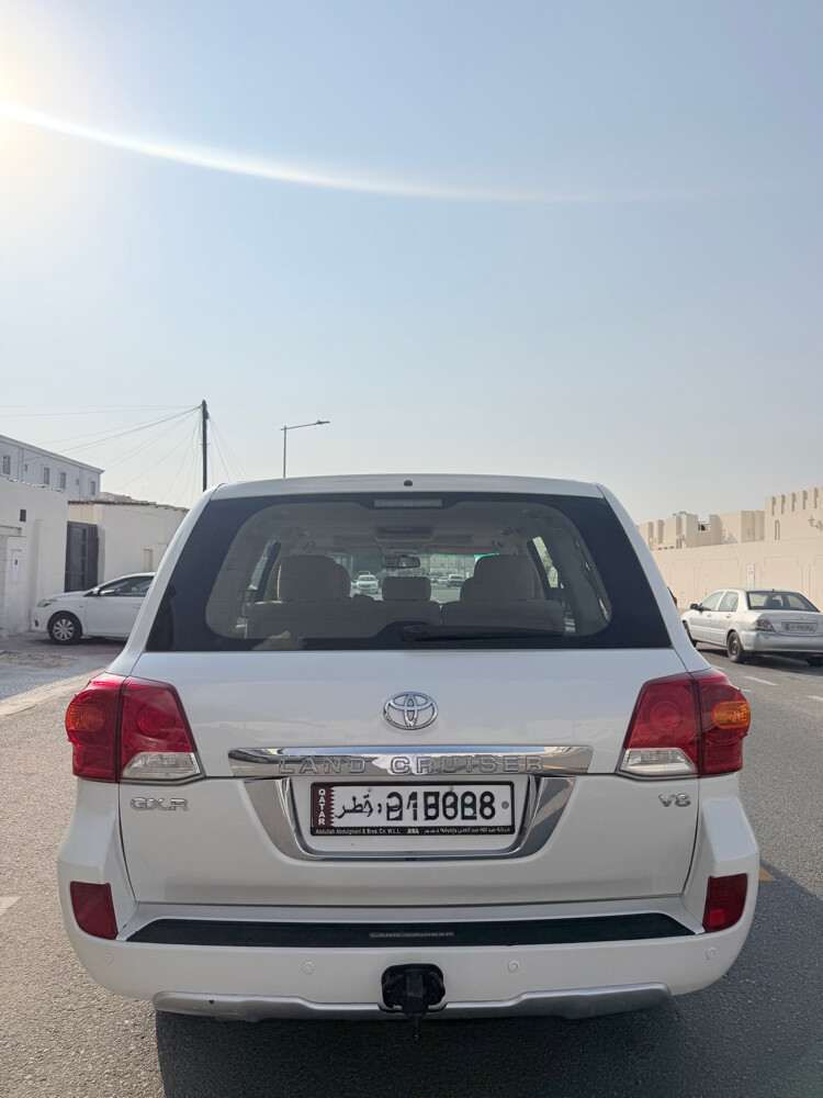 Toyota Land Cruiser 2014 GXR V8 - 5