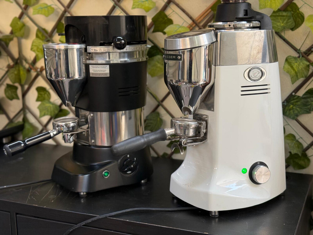 Lamarzocco Coffee Grinder - 11
