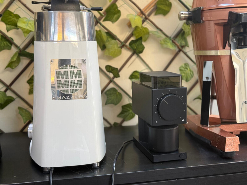 Lamarzocco Coffee Grinder - 3