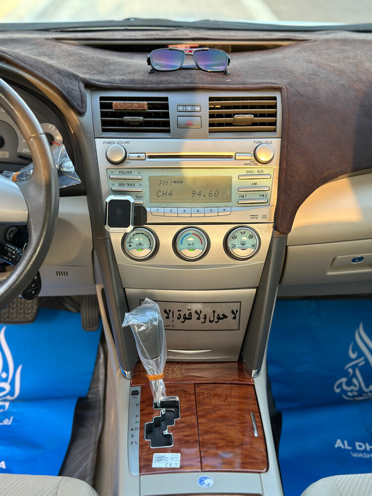 تايوتا كامري 2010 - 6