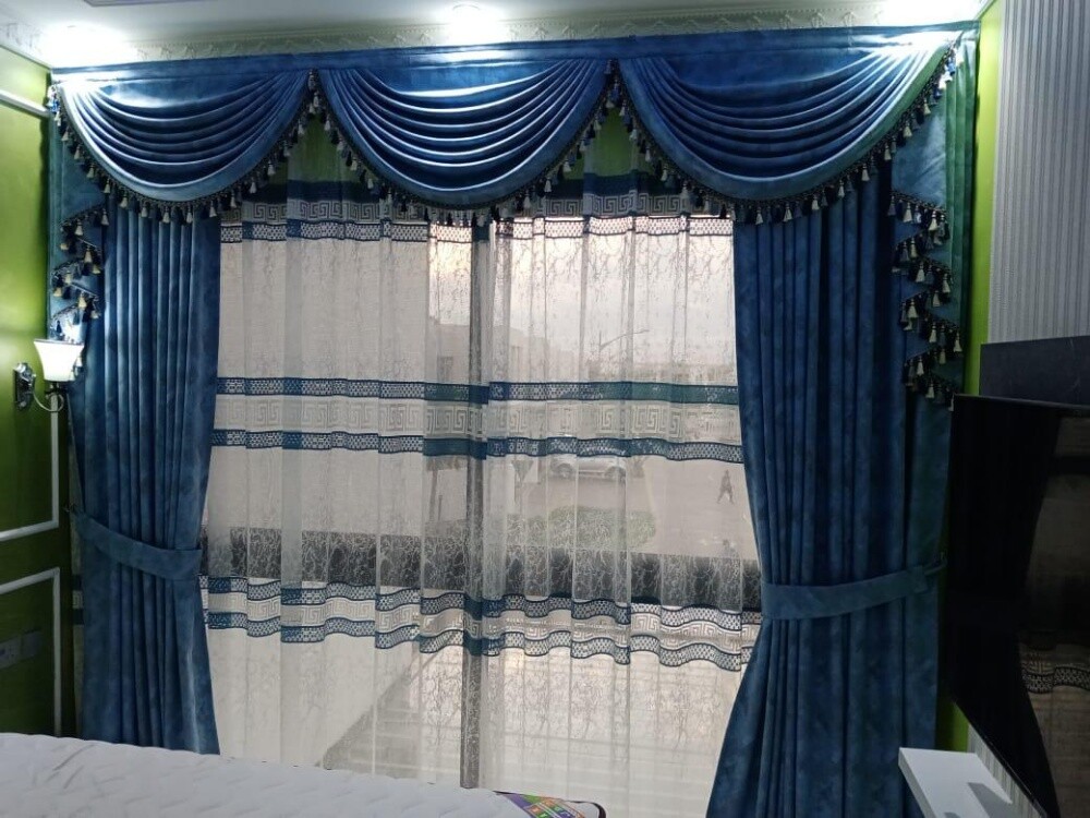 curtains - 4