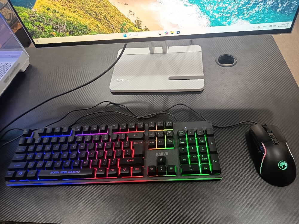 Gaming set up for sale - 5