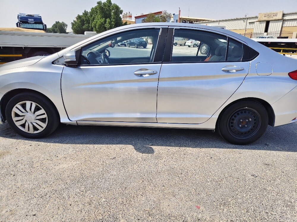 Honda      City     2014   sale - 16