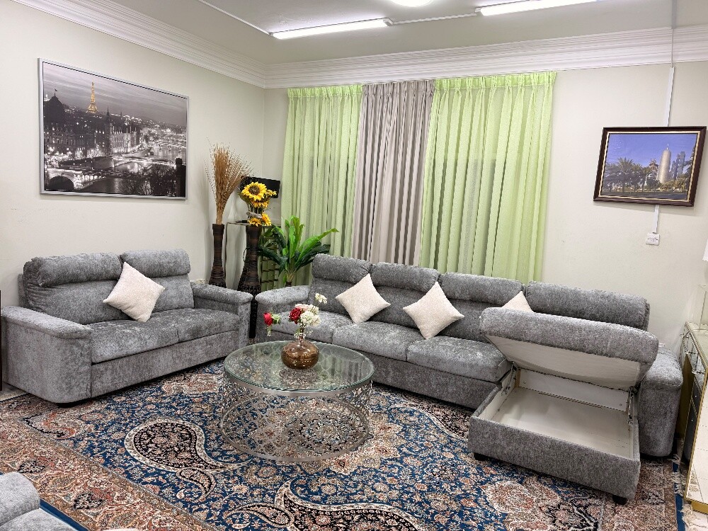 luxury brand new condition sofa sal - 1