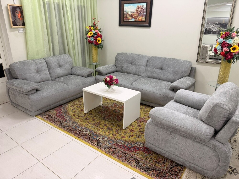 luxury brand new condition sofa sal - 15