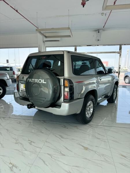 نيسان سفاري باب اتوماتيك 2015 - 11