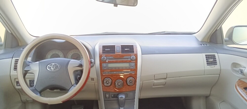 Toyota Corolla 2012 (1.8) - 3