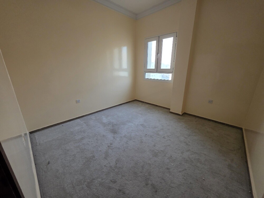 Flats for rent in bin omran - 5