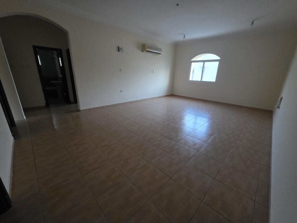 Flats for rent in bin omran - 2