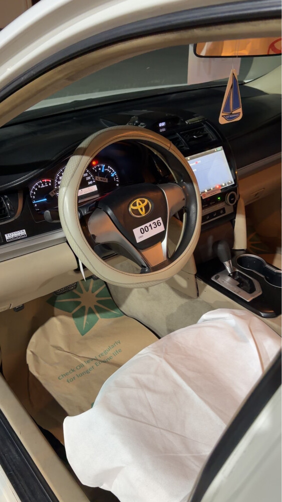 Camry - 4