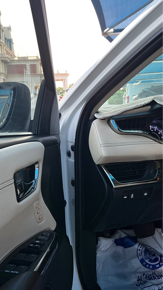 Toyota Avalon Limited 2013 - 4