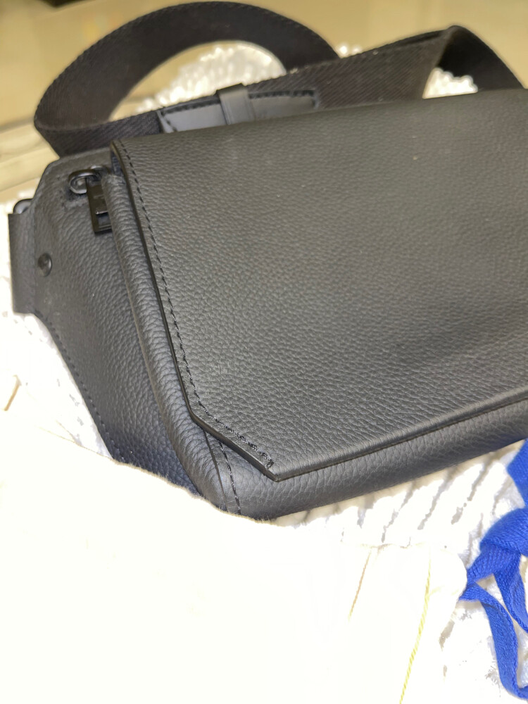 LOUIS VUITTON (Original) - 5
