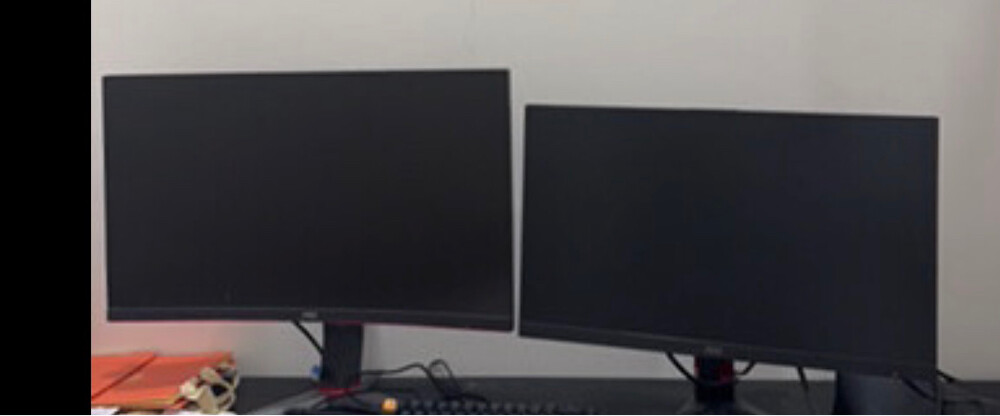 aoc 240hz and 180hz monitor - 1