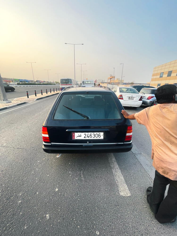 ماكينة وجير السيارة بحالة ممتازة - 2