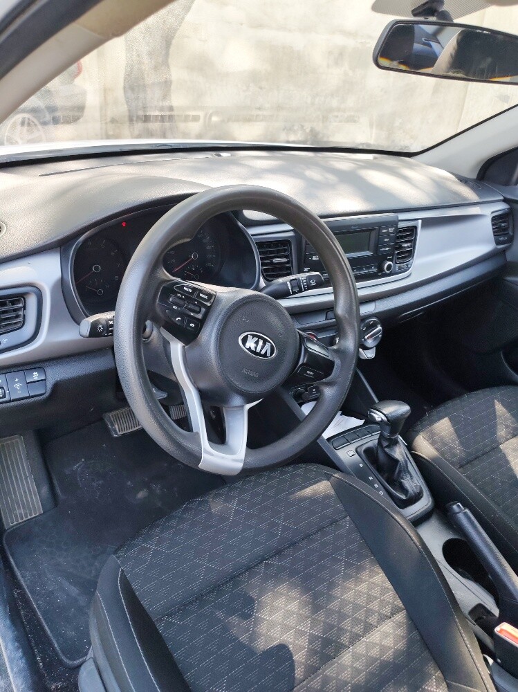 Kia Rio - 5