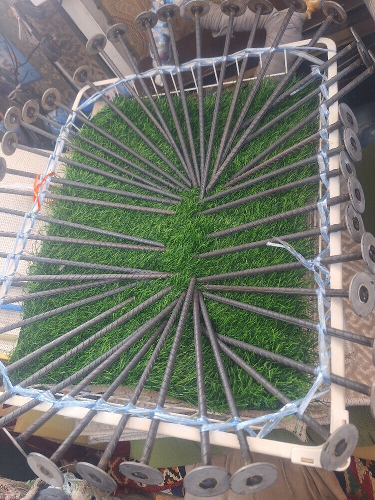 سجاد وسجاد من العشب الأخضر - 5