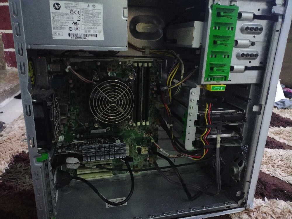 HP 8200 i7 2600 18ram gt730 256gb - 4
