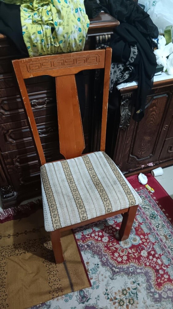 اربع كراسي للبيع - 2