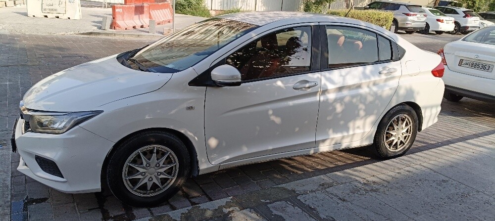 honda city  - 55768998 - 4