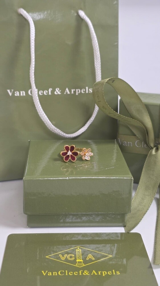 Van Cleef - 6