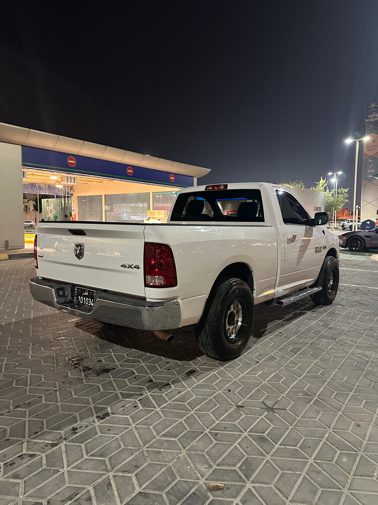 دوج  راح 1500 هيمي - 4