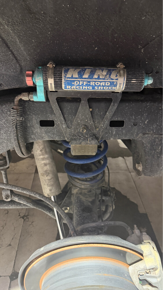 FULL KING 2.5 SUSPENSION SETUP  - 4