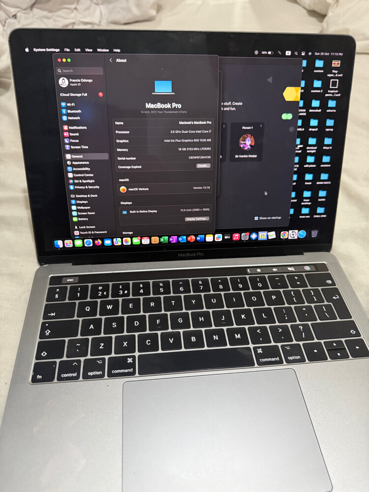 MacBook Pro laptop - 1