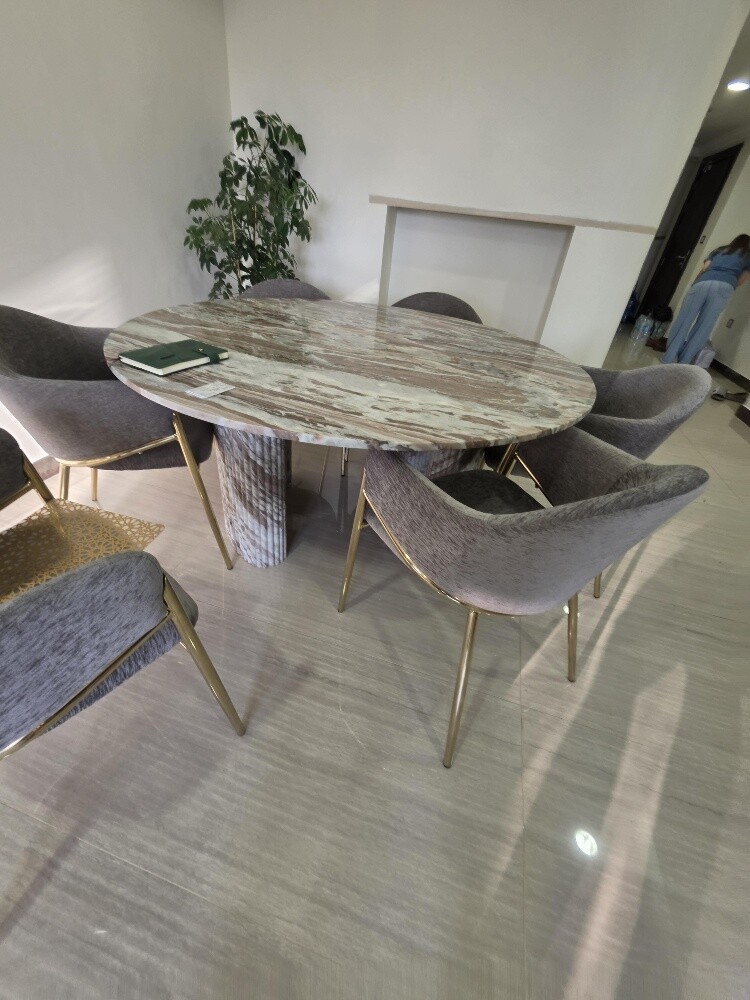 Beautiful marble table - 2