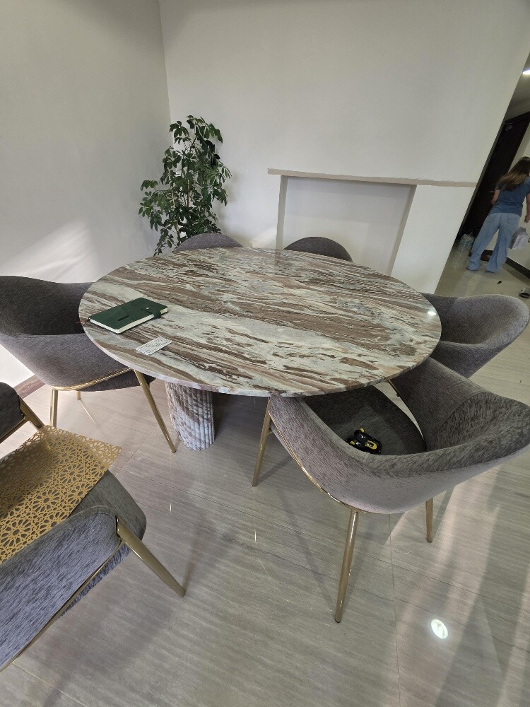 Beautiful marble table - 1