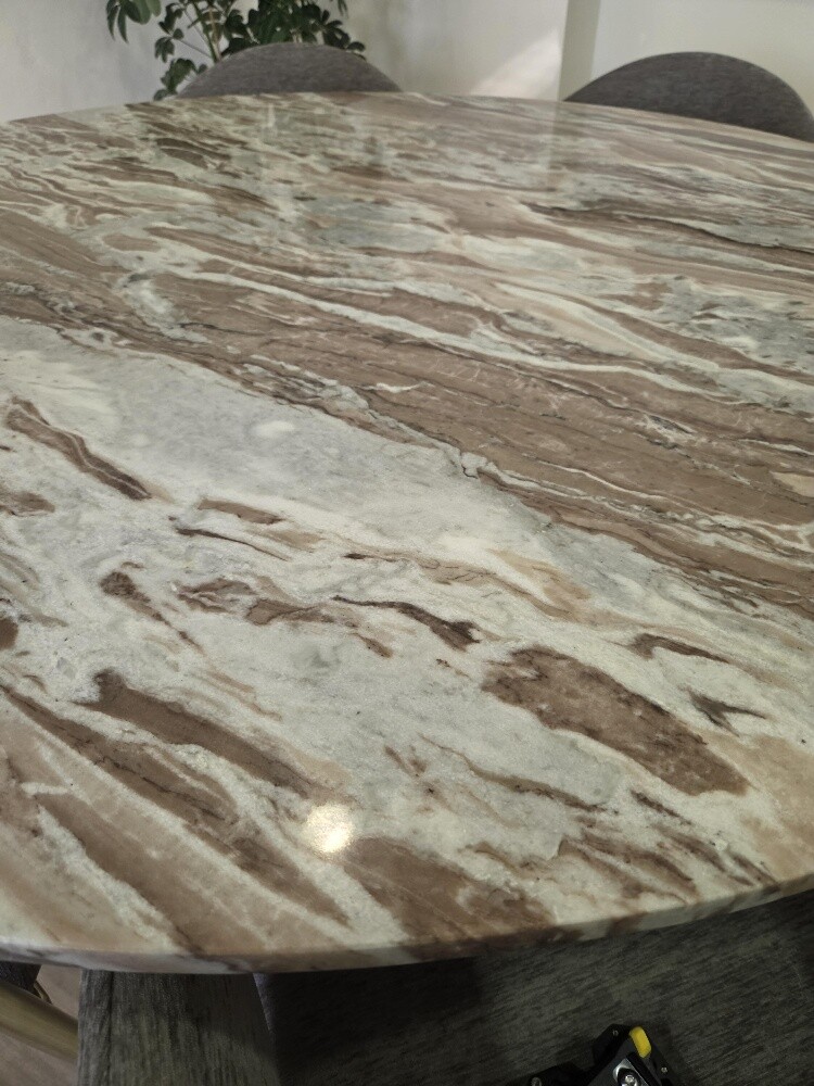 Beautiful marble table - 3