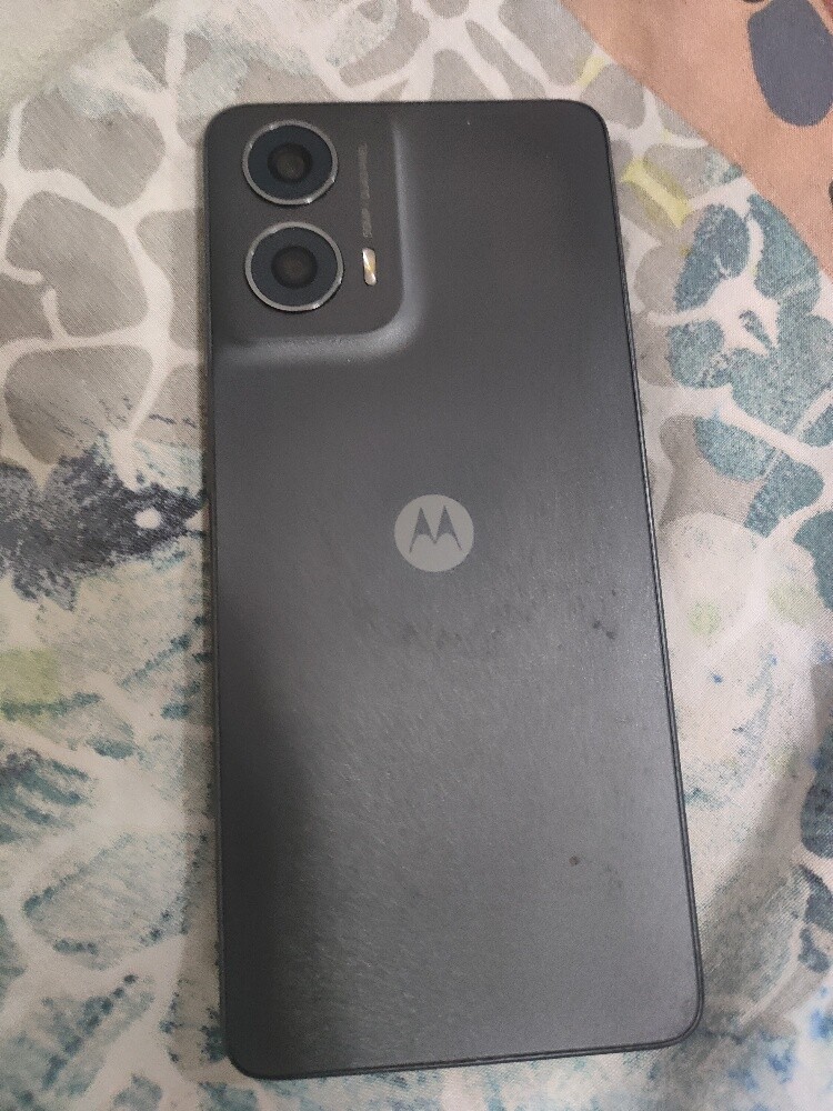 Moto g24 - 1