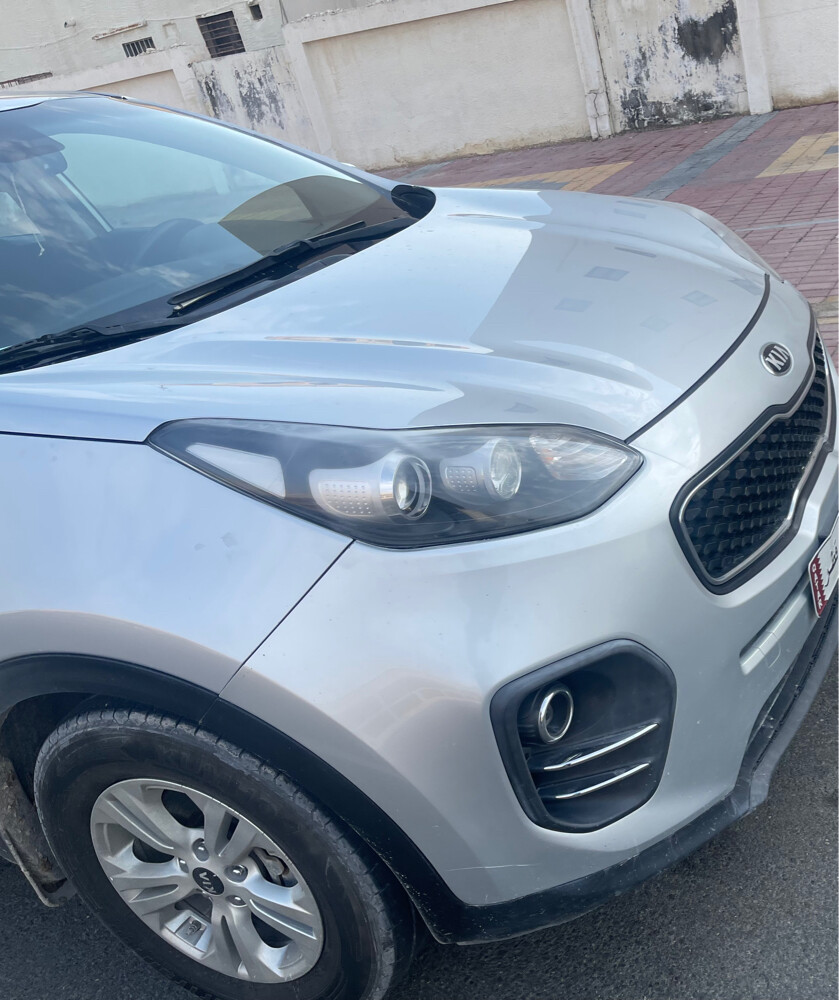 kia sportage. 2018  - 11