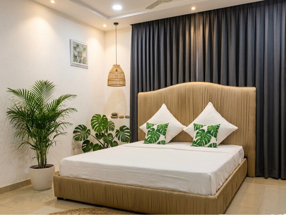 For Sale MIDAS King Size Bed - 1