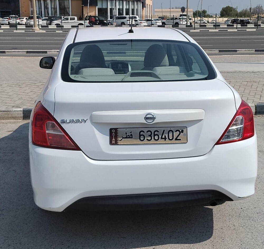 Nissan sunny 2020 mileage 47000 km - 3