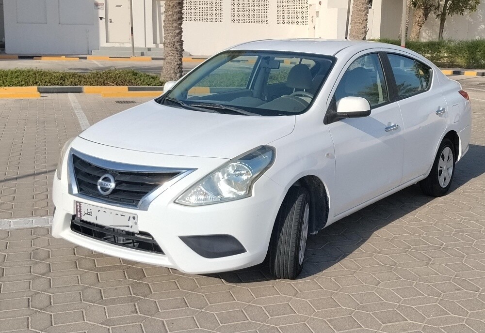 Nissan 2020 only 50000 km - 2
