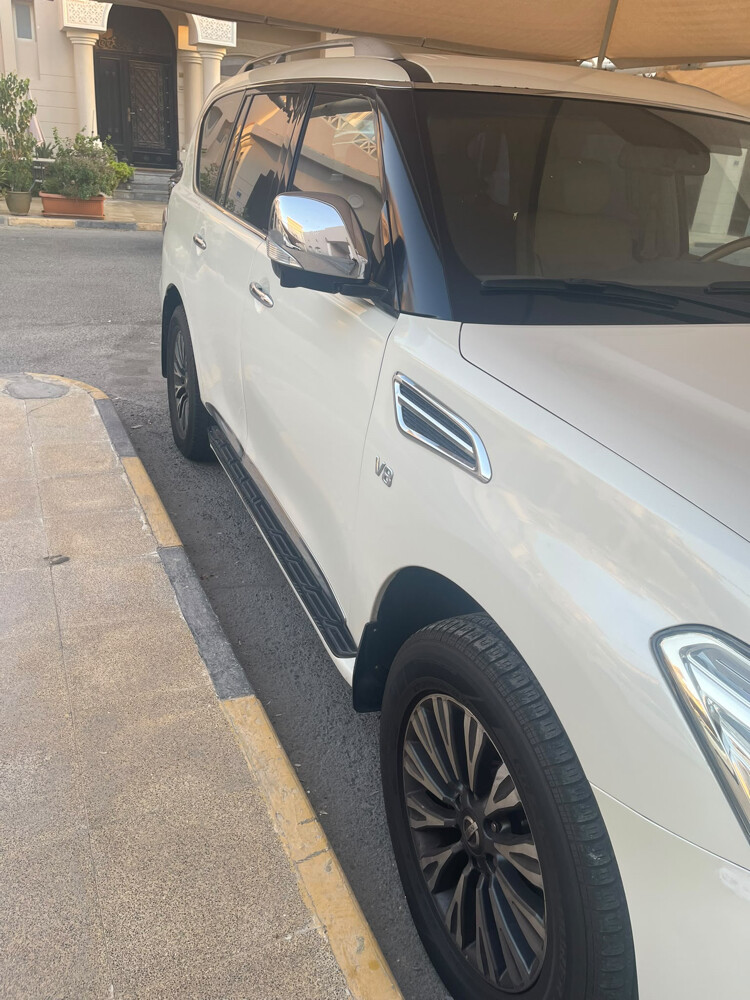 نيسان باترول بلاتينيوم٢٠١٤ - 5